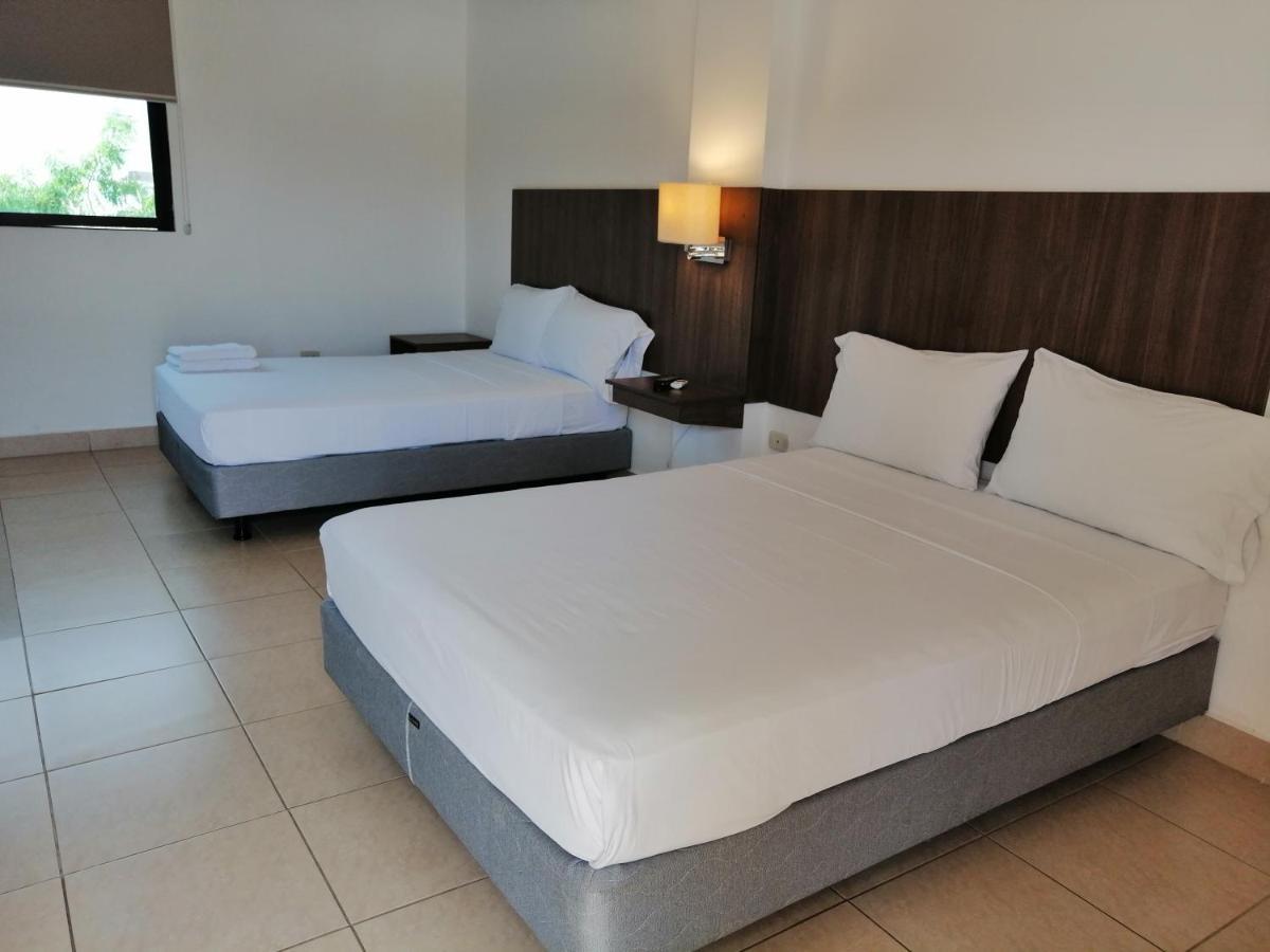 Buenavista Place Hotel Bahia de Caraquez Zewnętrze zdjęcie